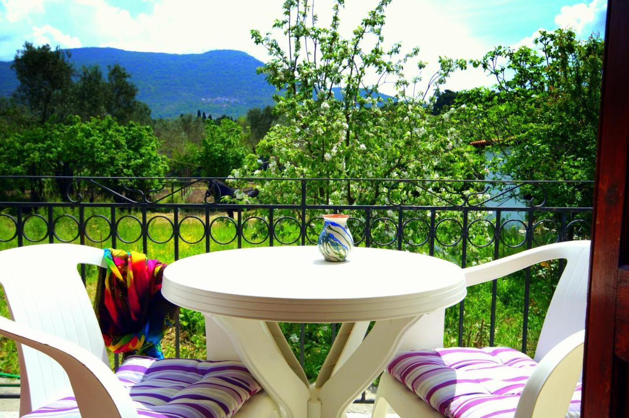 Mr. Greek Villa Petra  Dış mekan fotoğraf